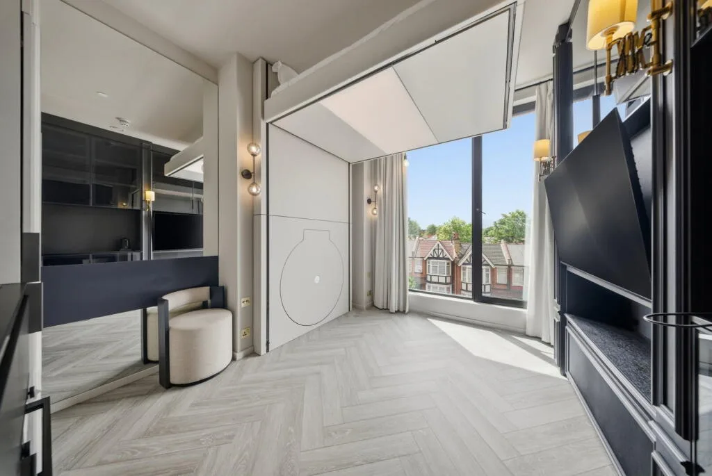 Studio flat for rent
