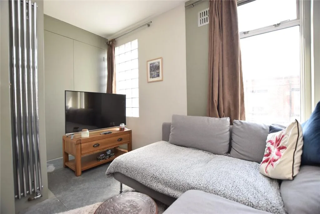 2 bedroom terraced house for rent