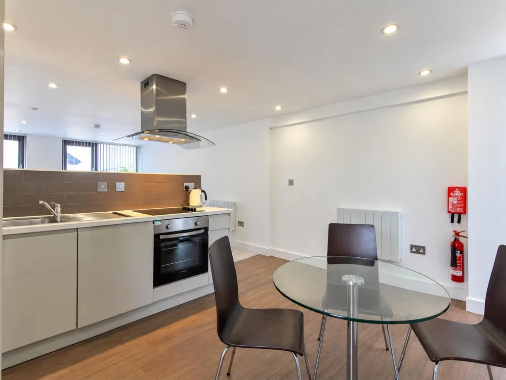 1 bedroom duplex for rent