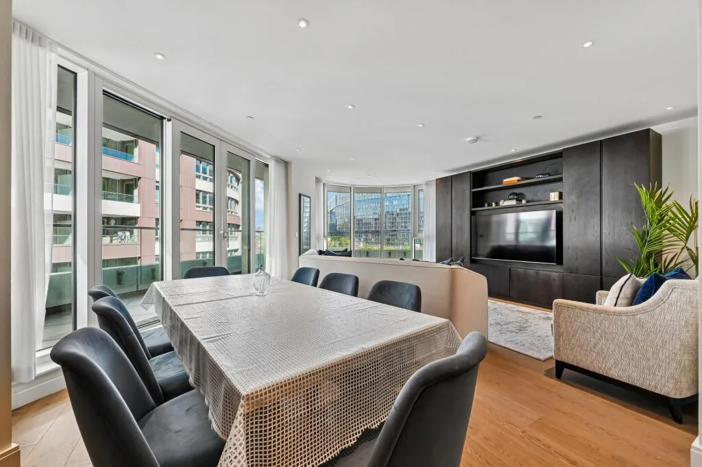 3 bedroom apartment for rent
