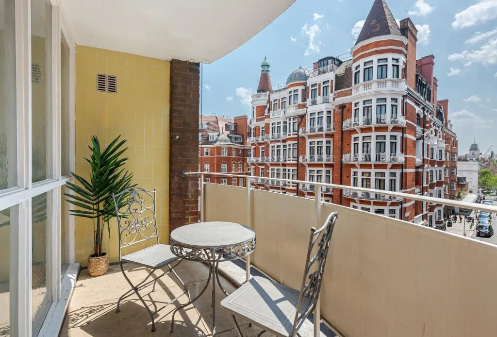 2 bedroom flat for rent