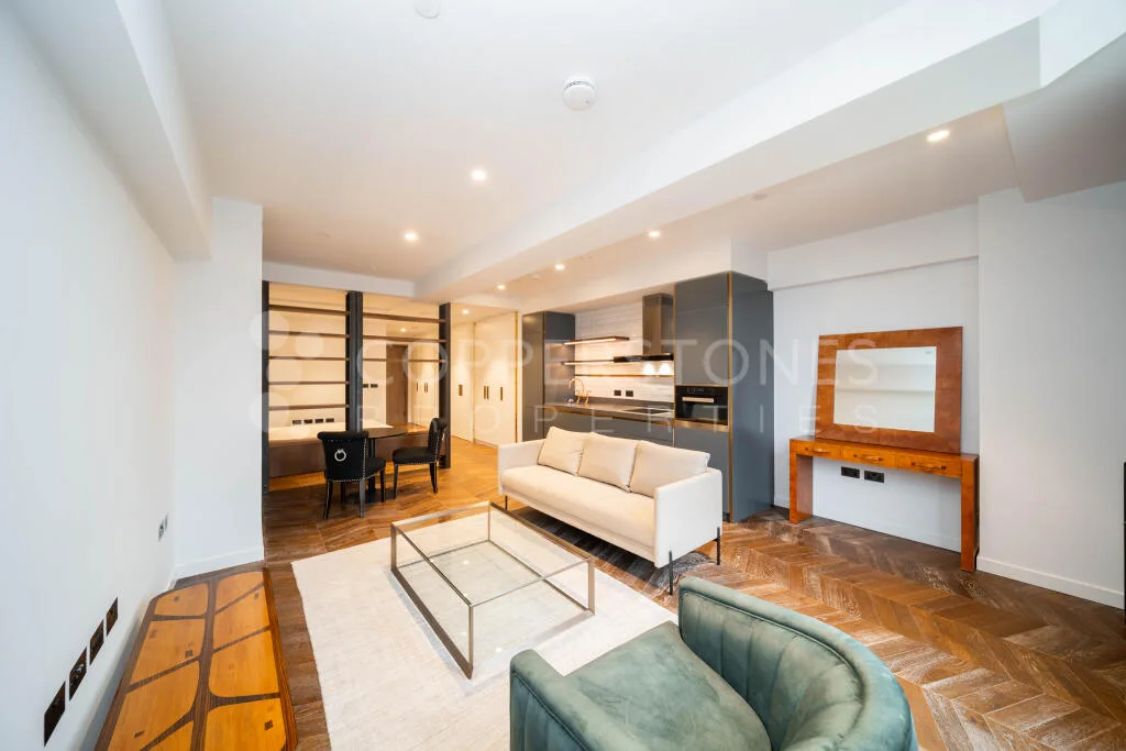 Studio flat for rent