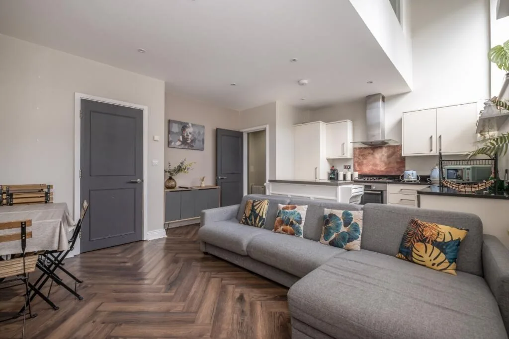 2 bedroom duplex for rent