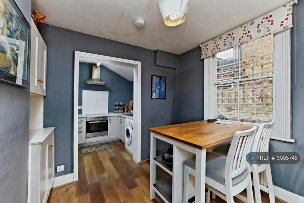 2 bedroom terraced house for rent