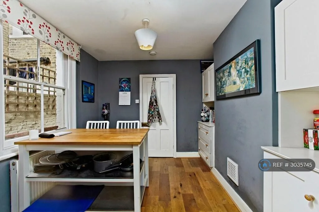 2 bedroom terraced house for rent