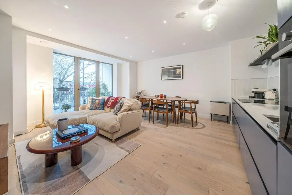 2 bedroom flat for rent
