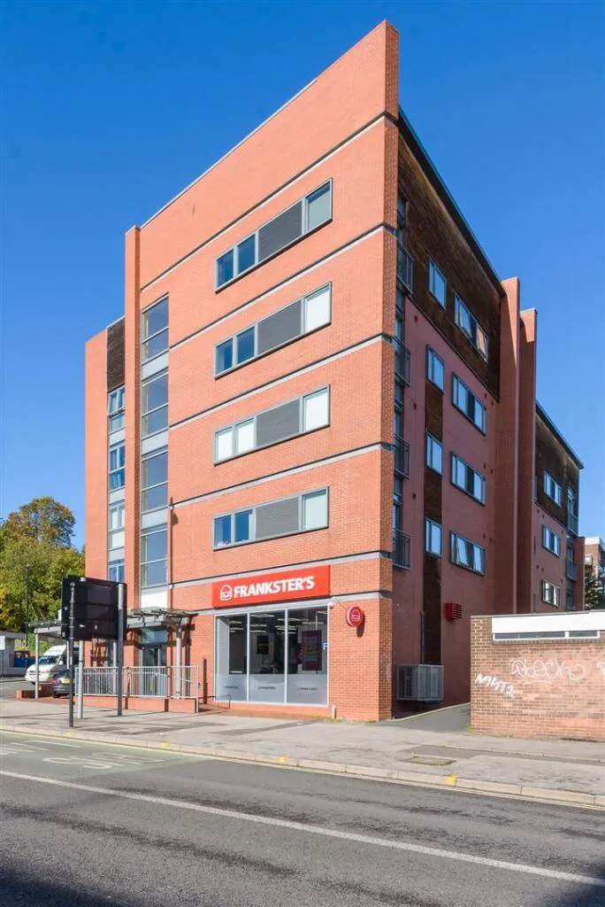 Studio flat for rent