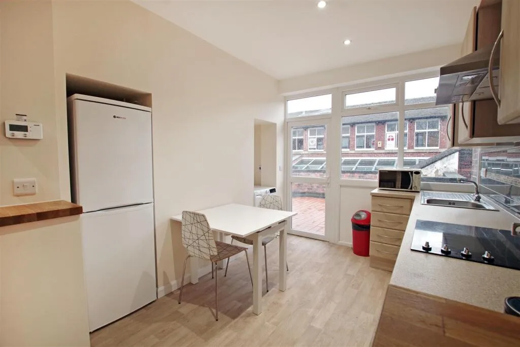 3 bedroom apartment for rent