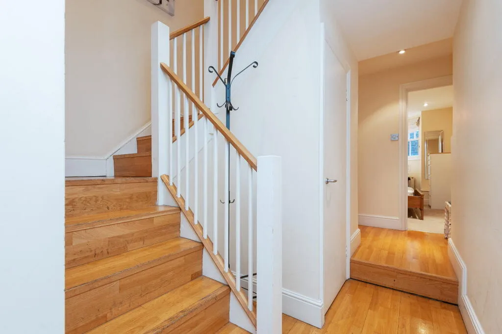 4 bedroom flat for rent