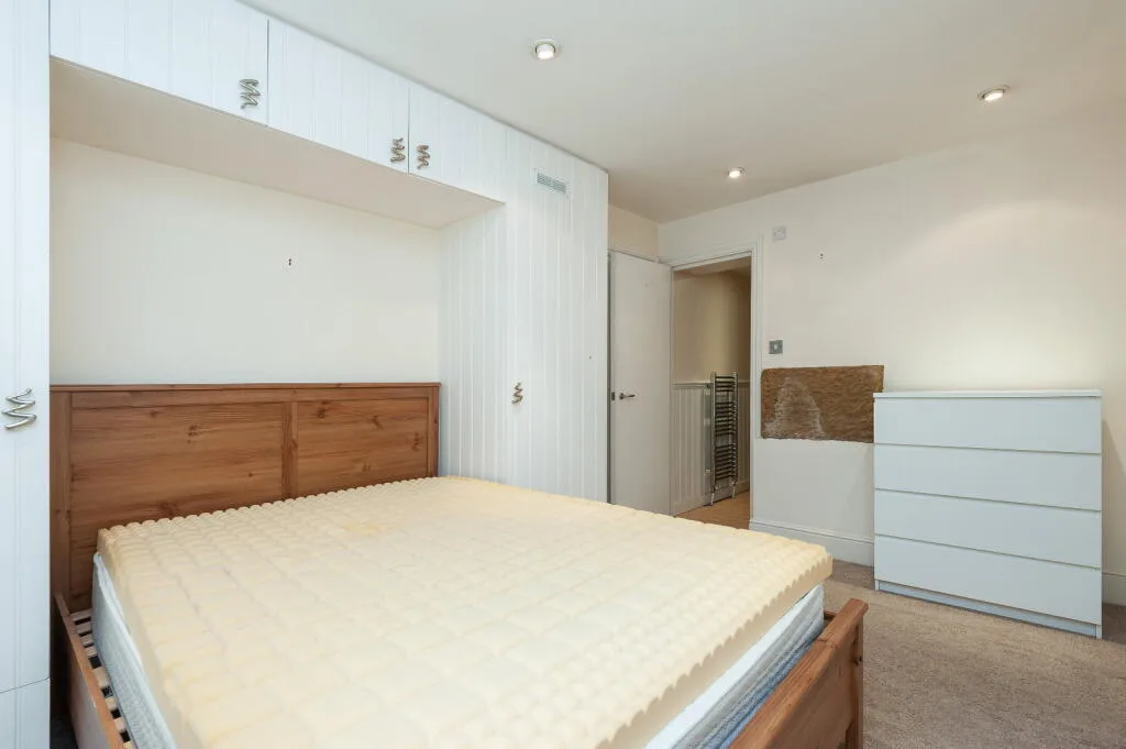 4 bedroom flat for rent