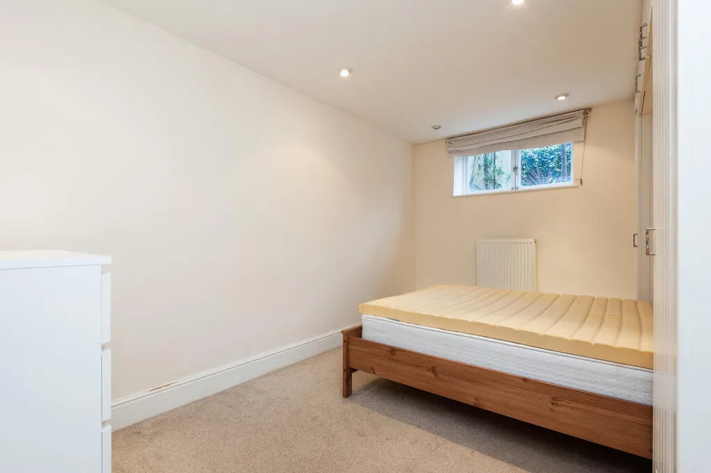4 bedroom flat for rent