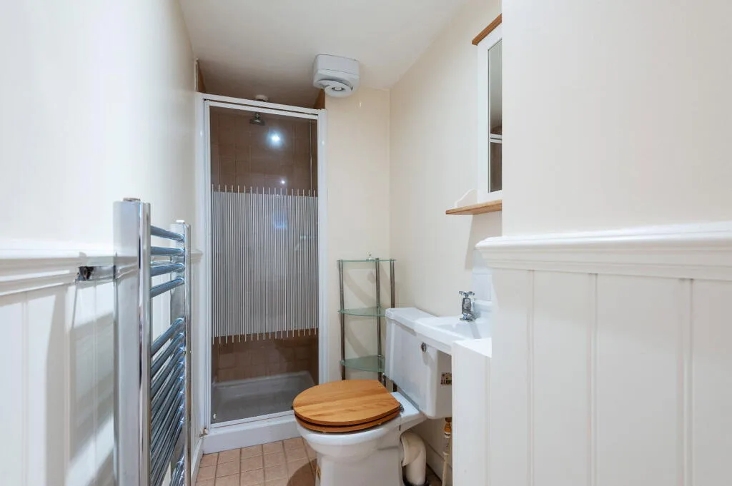 4 bedroom flat for rent
