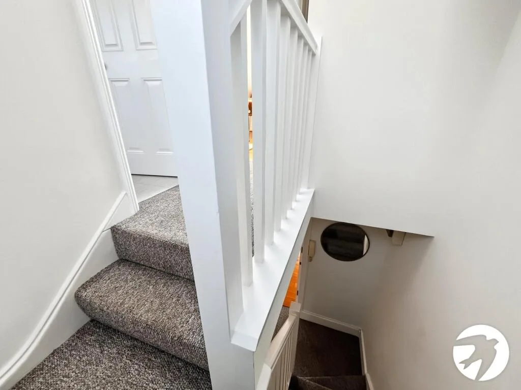 2 bedroom duplex for rent