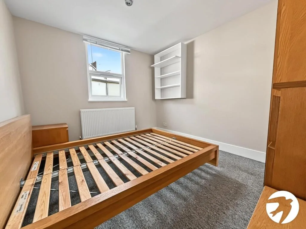 2 bedroom duplex for rent
