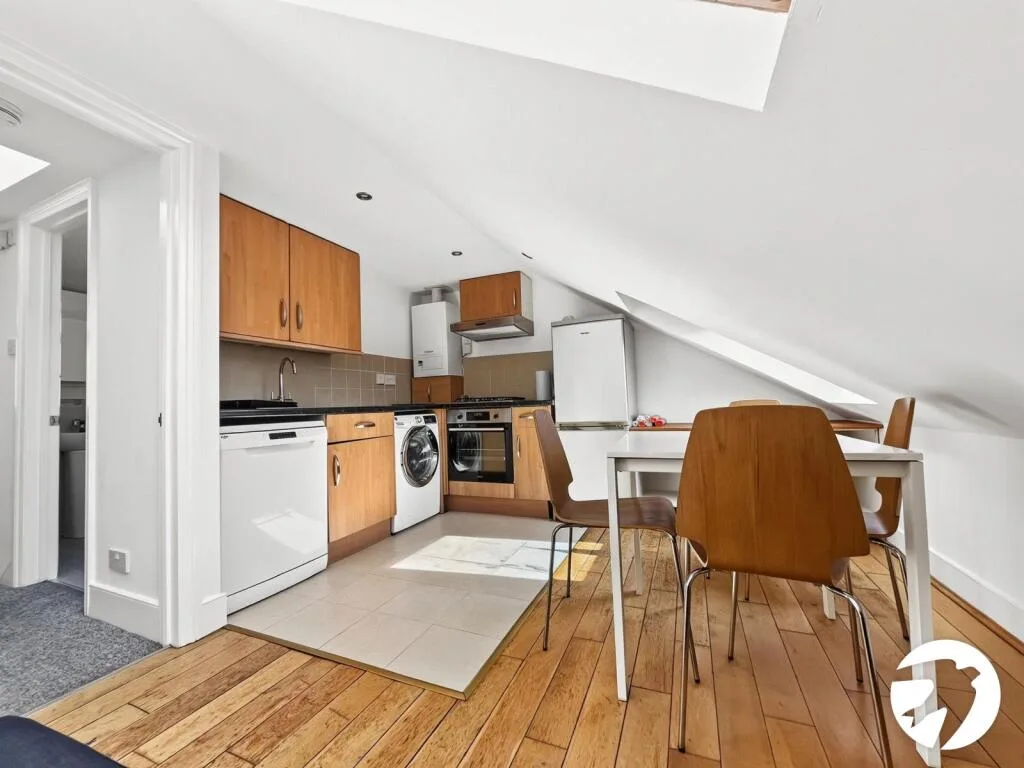 2 bedroom duplex for rent