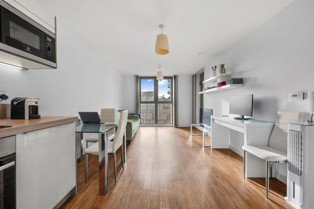 1 bedroom flat for rent