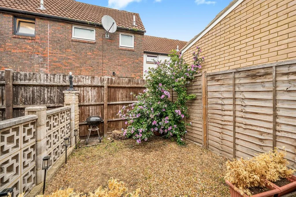 2 bedroom terraced house for rent