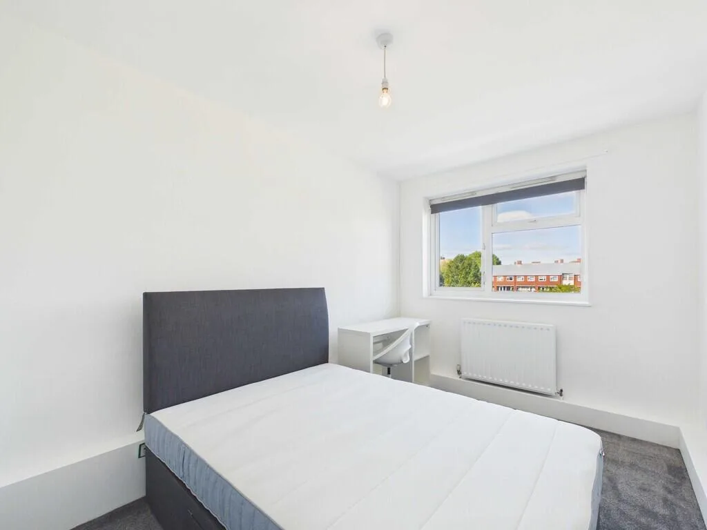 4 bedroom maisonette for rent
