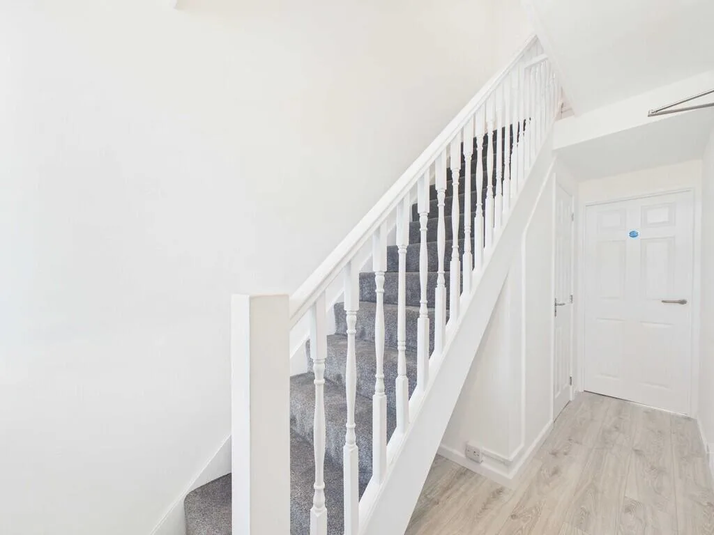 4 bedroom maisonette for rent