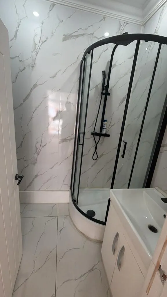 3 bedroom semi-detached house for rent