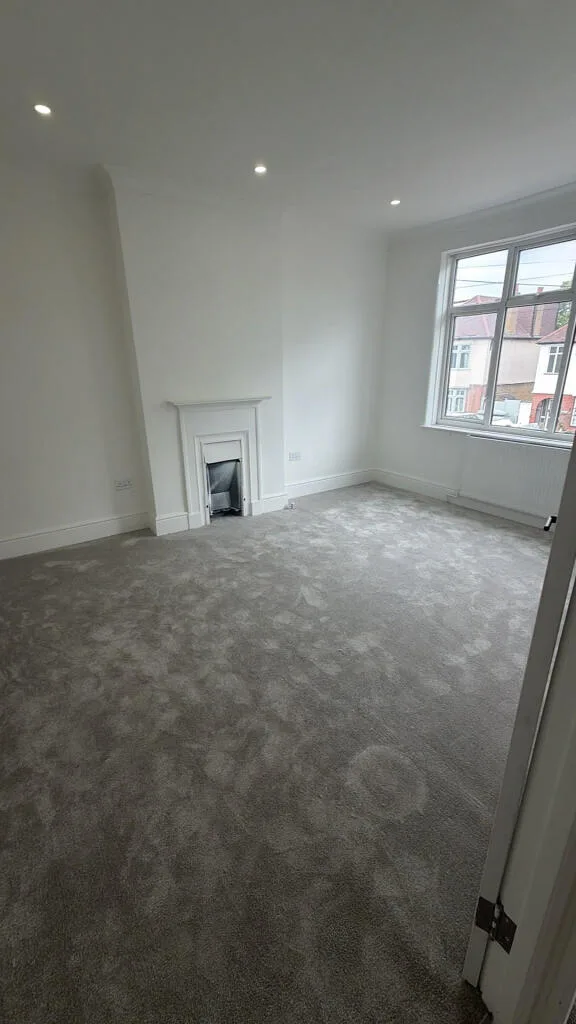 3 bedroom semi-detached house for rent