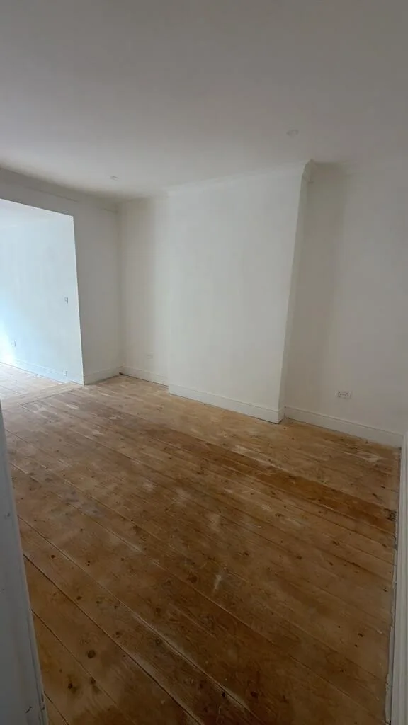 3 bedroom semi-detached house for rent
