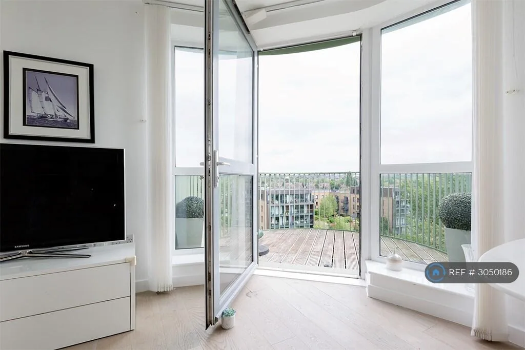 3 bedroom flat for rent