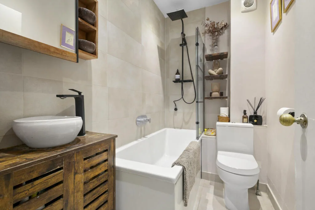 2 bedroom apartment for rent