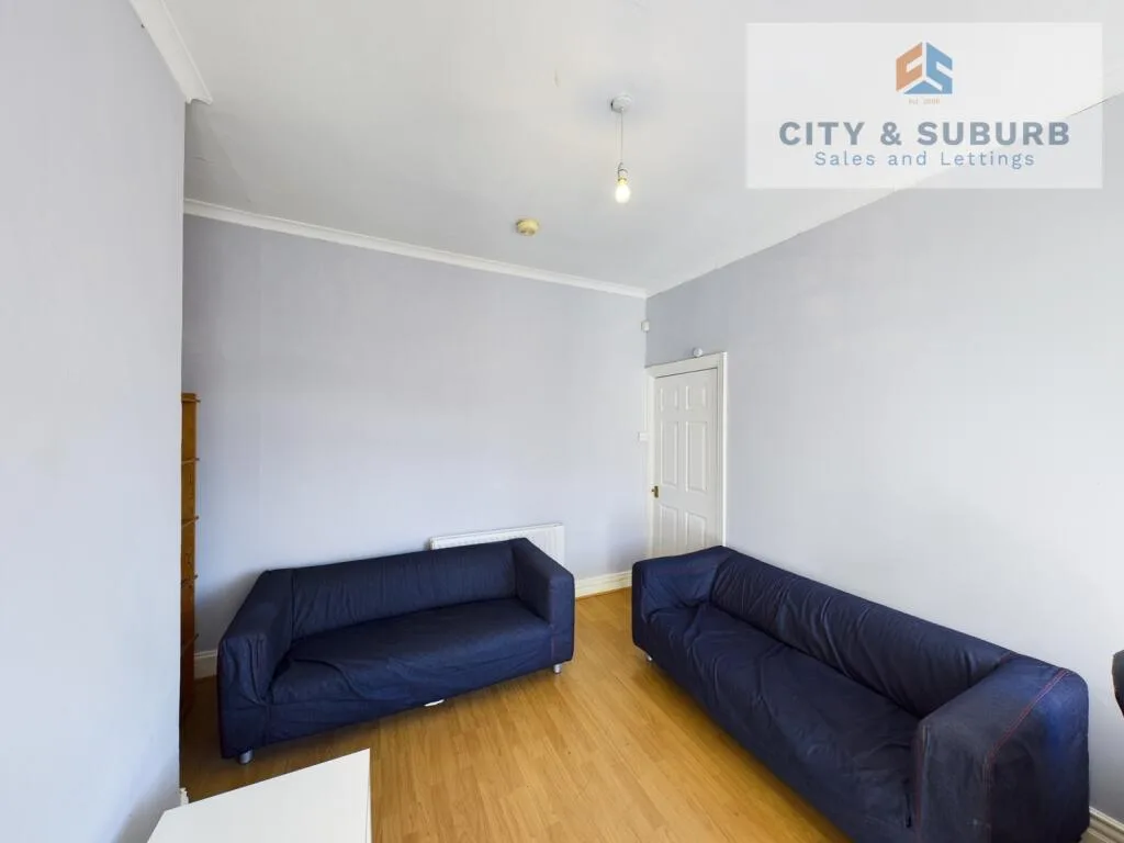 2 bedroom ground floor flat for rent