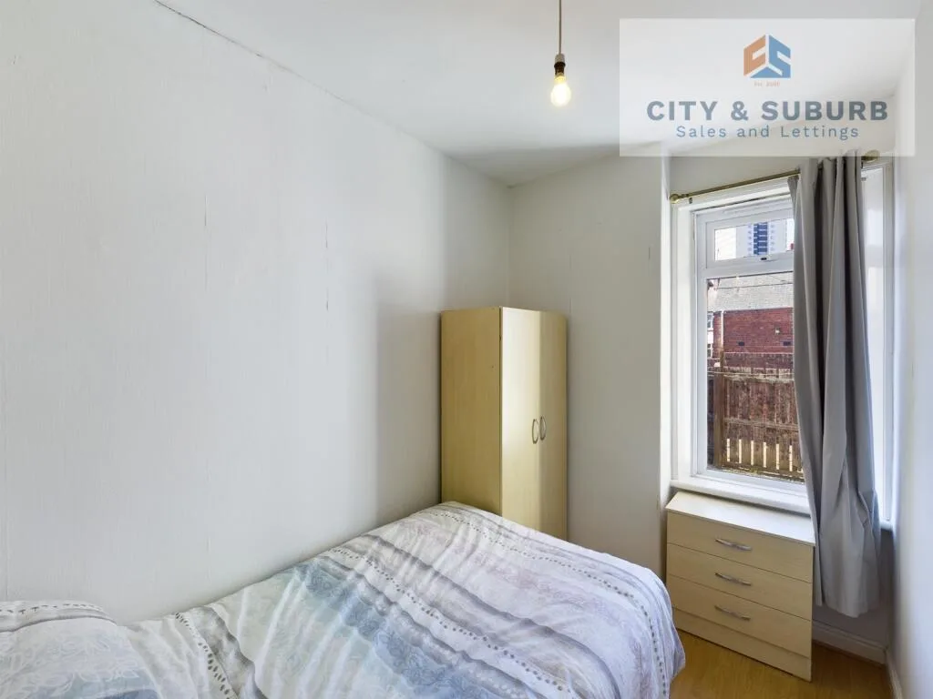 2 bedroom ground floor flat for rent