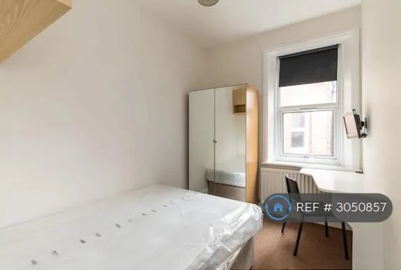4 bedroom flat for rent