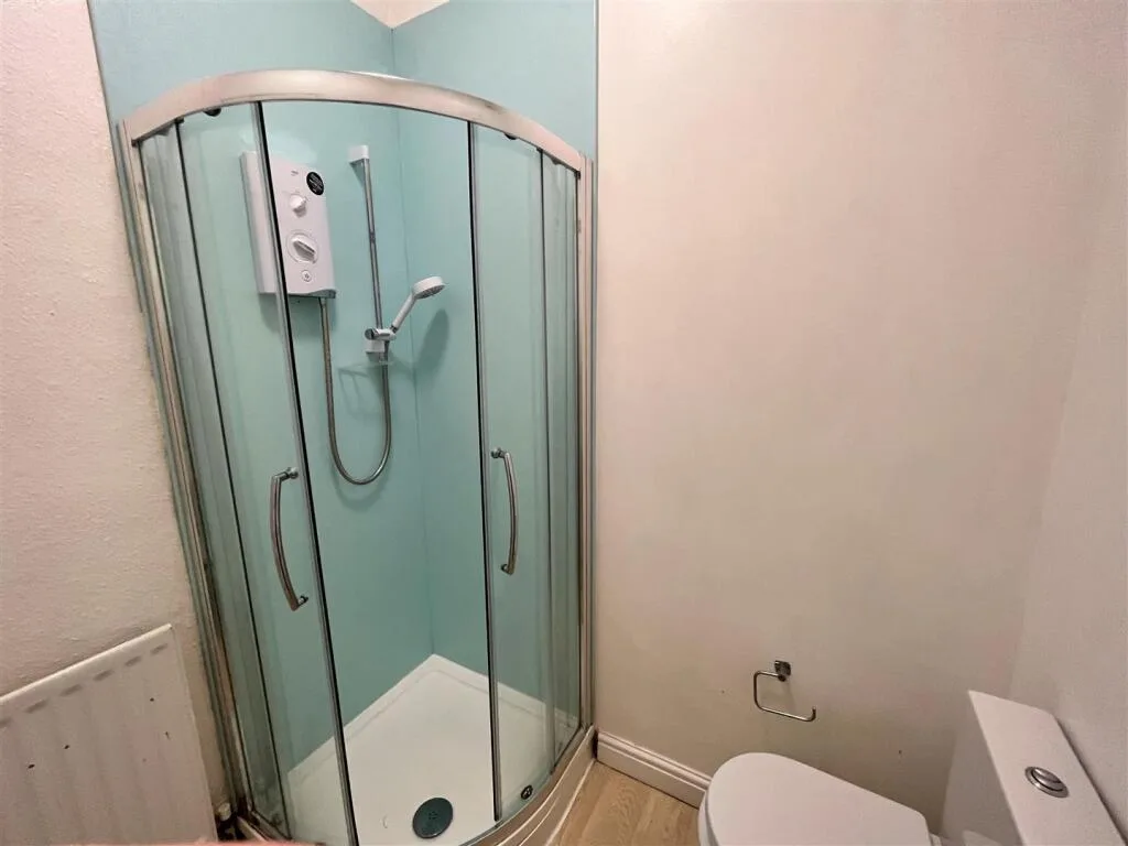 4 bedroom terraced house for rent