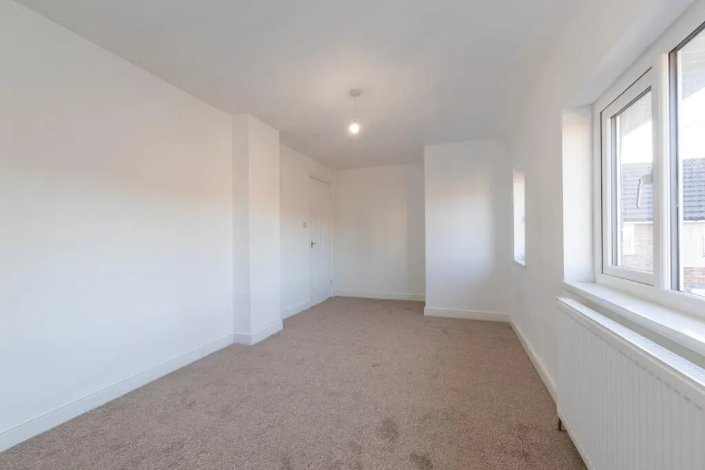 2 bedroom end of terrace house for rent