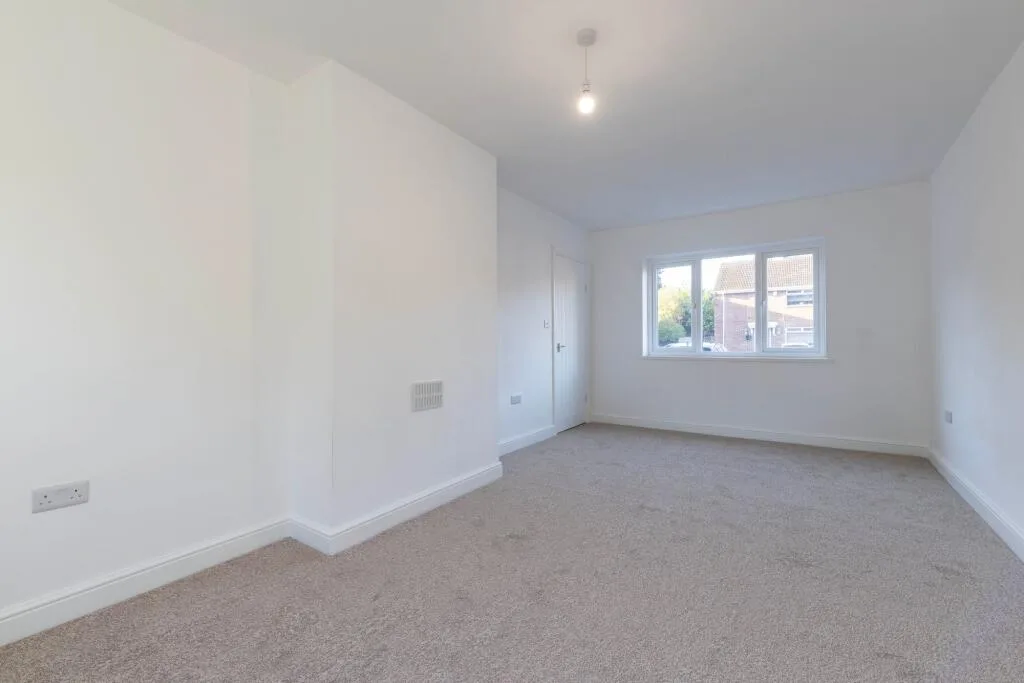 2 bedroom end of terrace house for rent
