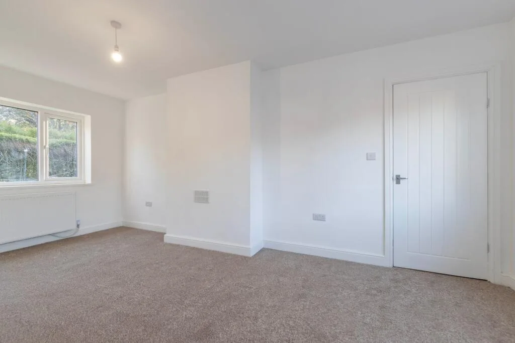 2 bedroom end of terrace house for rent