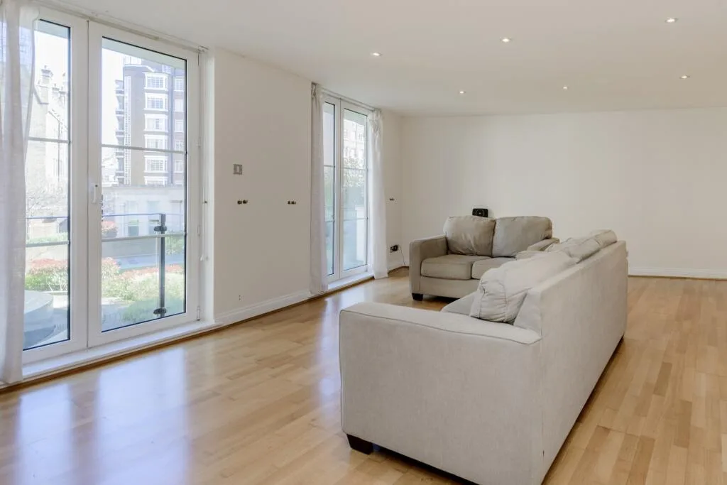 2 bedroom flat for rent