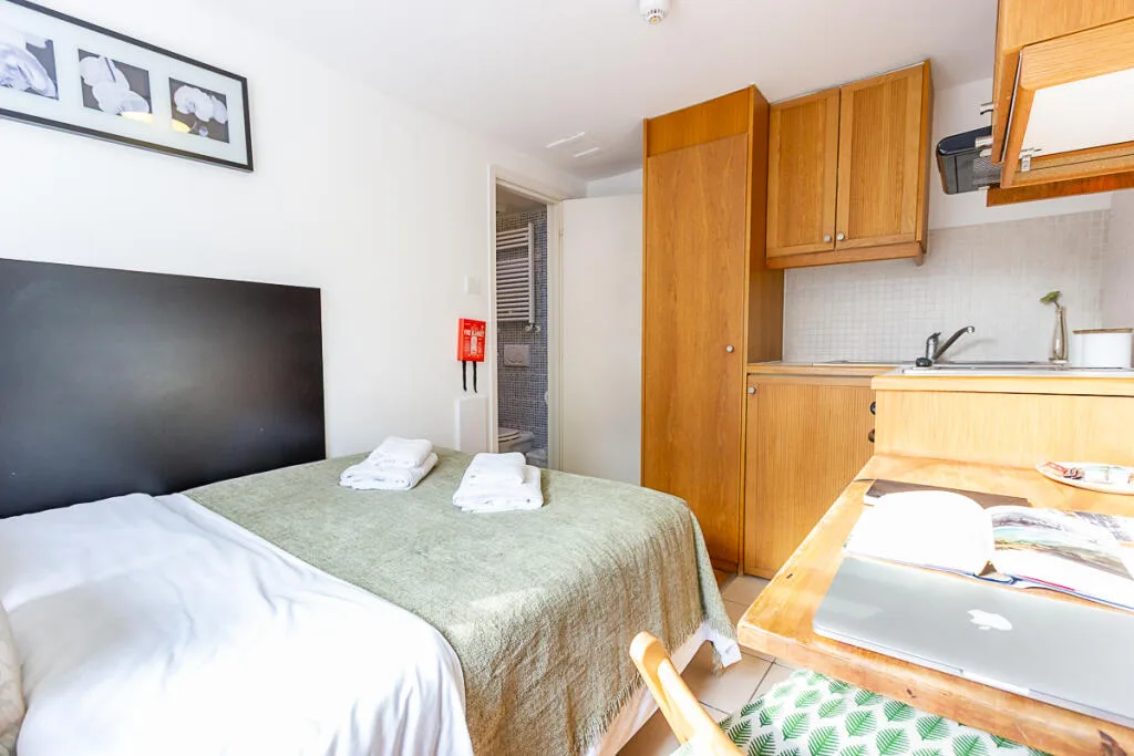 Studio flat for rent