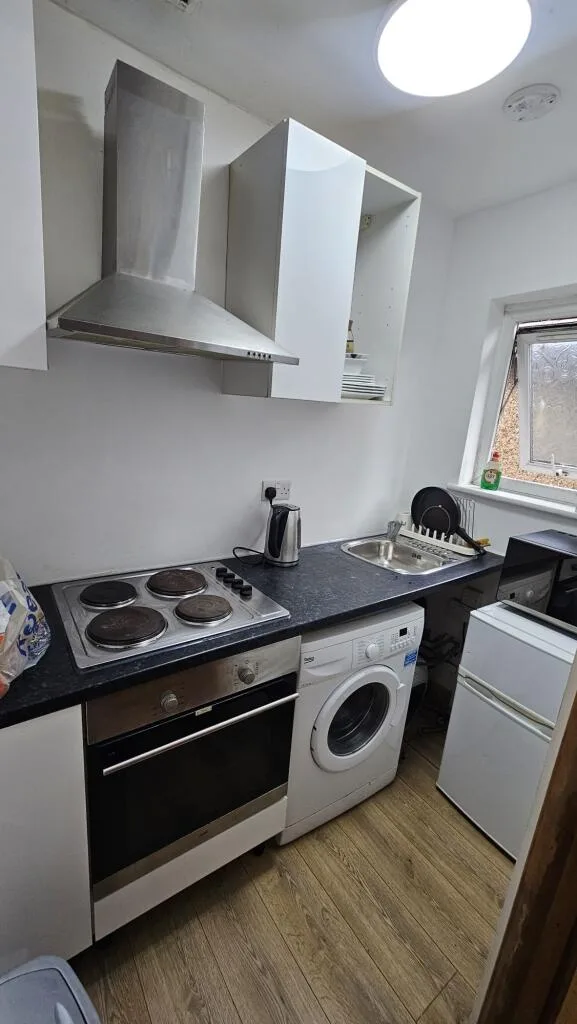 Studio flat for rent