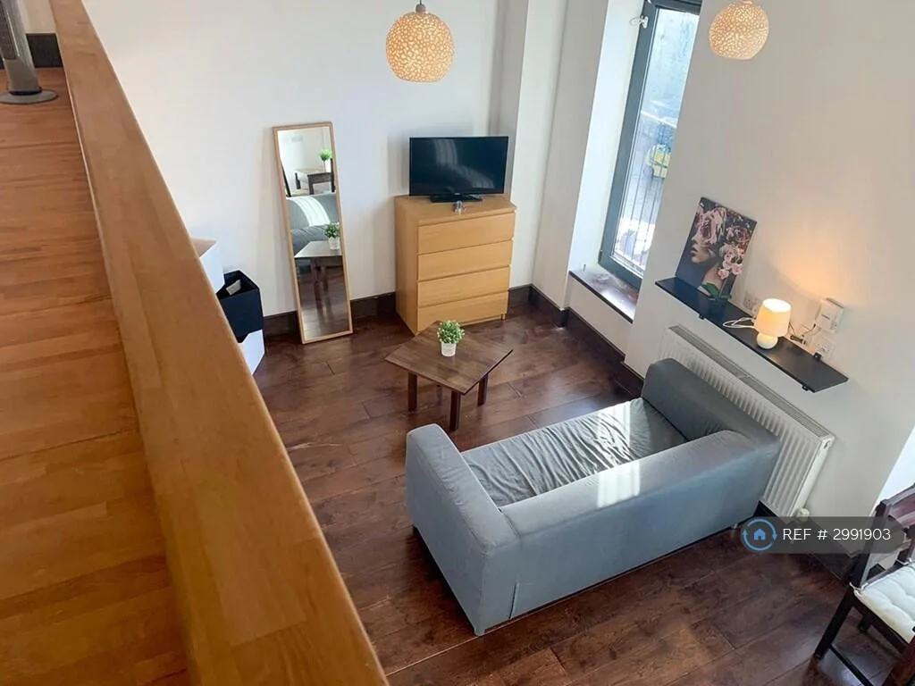 Studio flat for rent