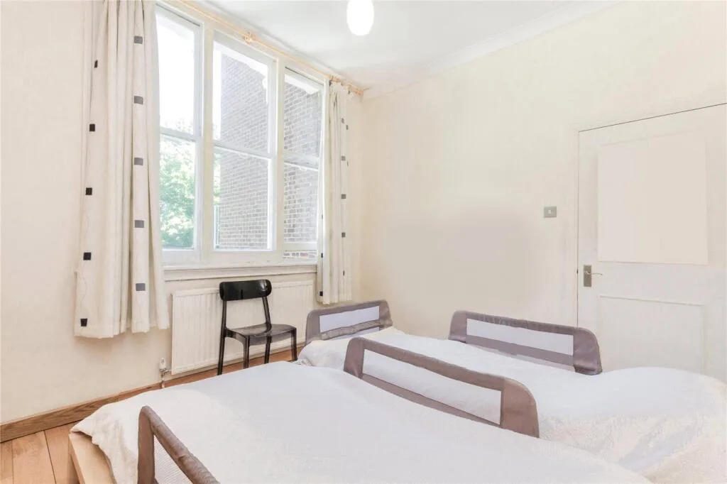 3 bedroom flat for rent