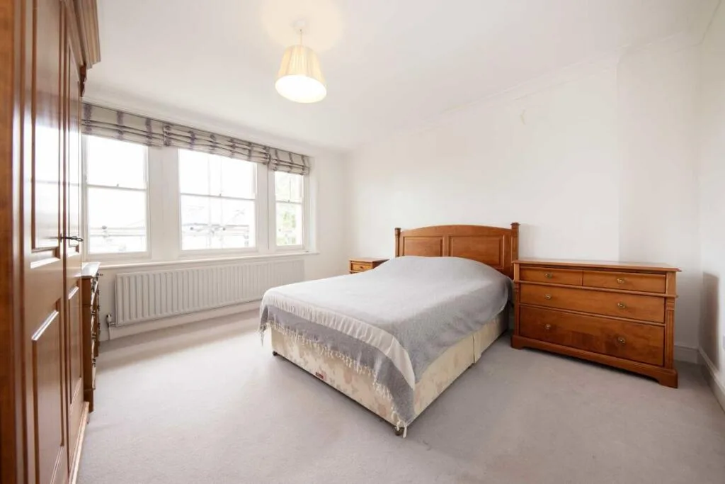 3 bedroom flat for rent