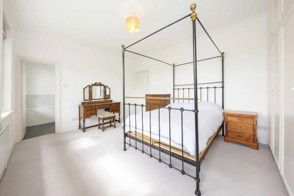 3 bedroom flat for rent
