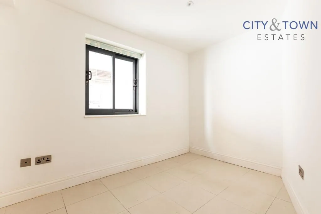 2 bedroom semi-detached house for rent