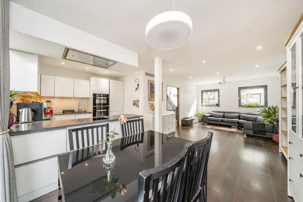 3 bedroom house for rent