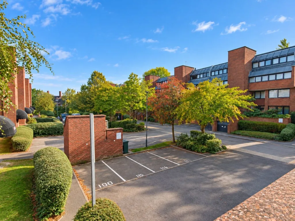 2 bedroom flat for rent