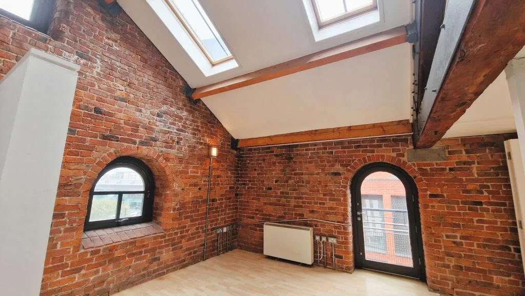 2 bedroom duplex for rent