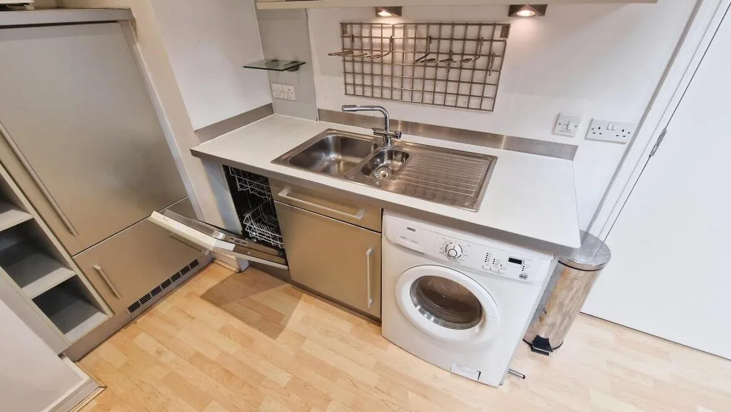 2 bedroom duplex for rent