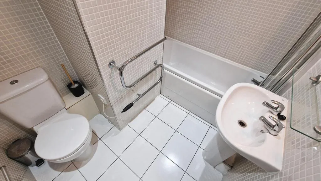 2 bedroom duplex for rent