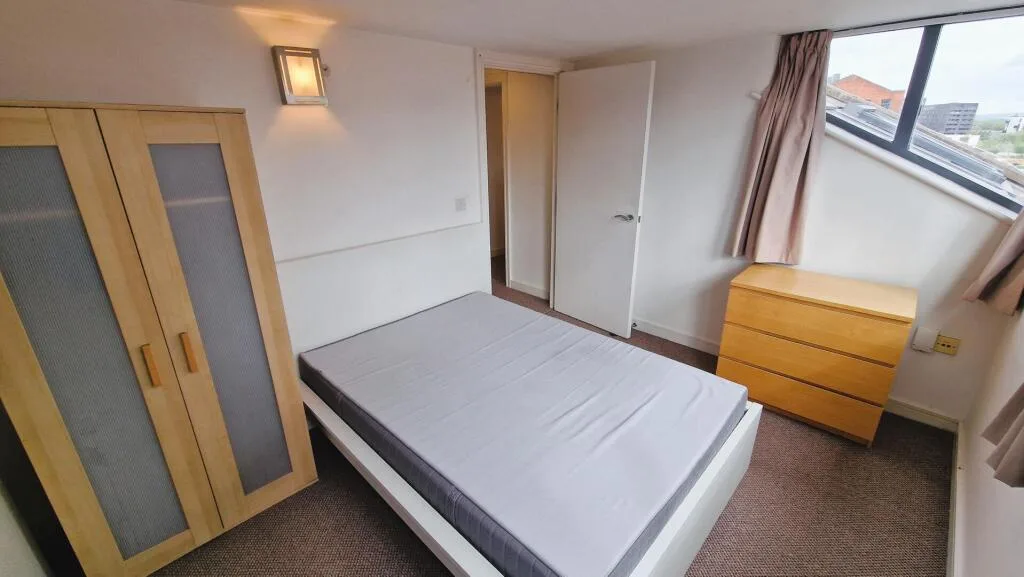 2 bedroom duplex for rent
