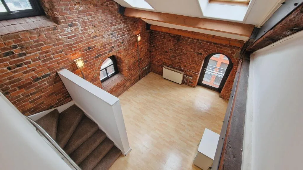 2 bedroom duplex for rent